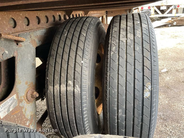 image for item DL3764 2001 Wabash  dry van trailer