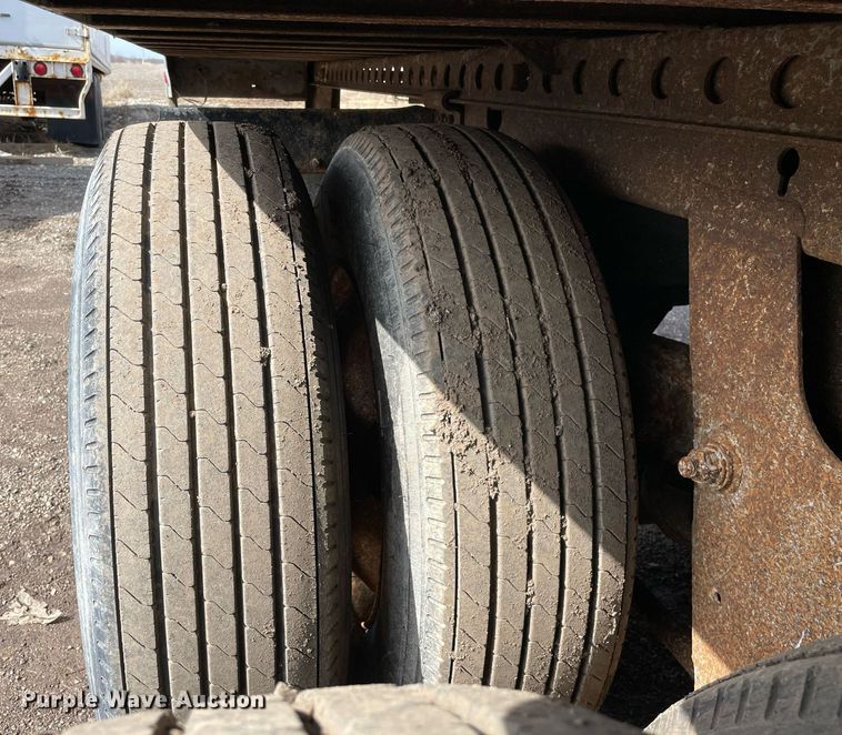 image for item DL3765 2005 Wabash  dry van trailer