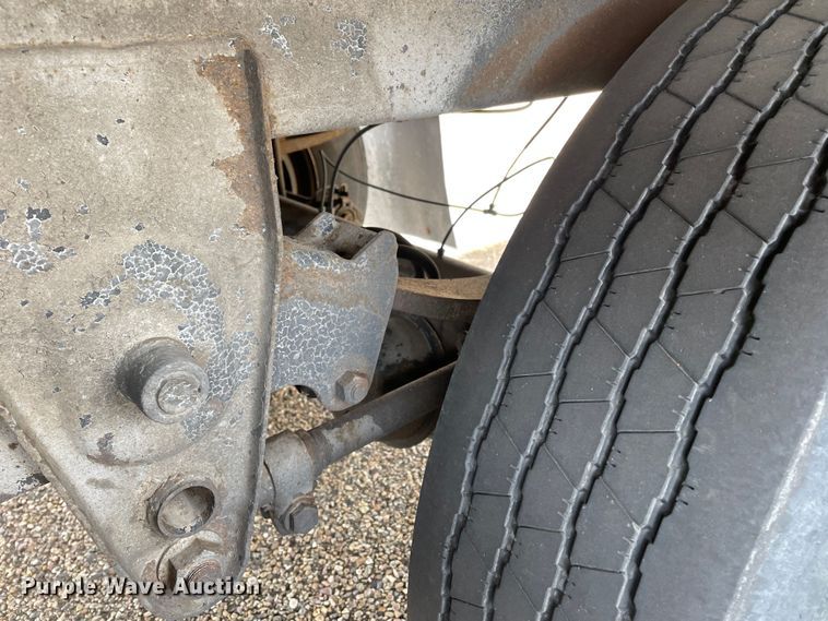 image for item DN4558 1998 Wabash  dry van trailer