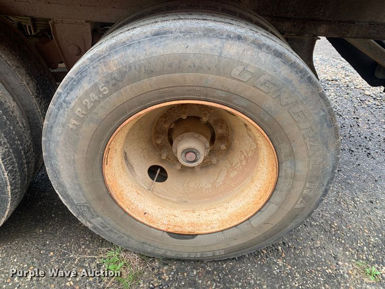 image for item DO1918 2010 Warren PD12  end dump pup trailer