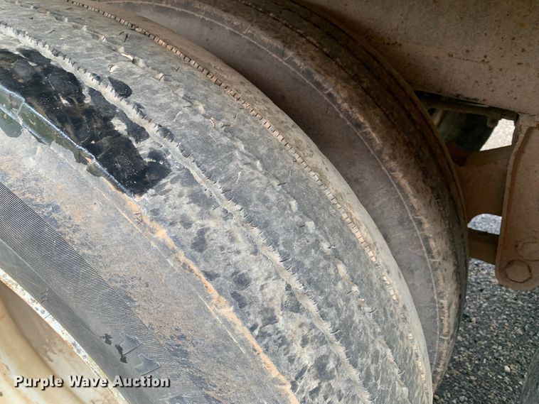 image for item DO1918 2010 Warren PD12  end dump pup trailer