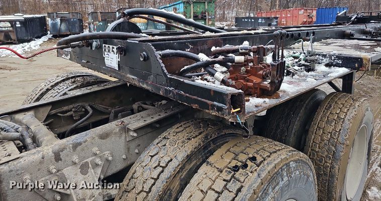 image for item DO4208 1989 Bobko  container trailer