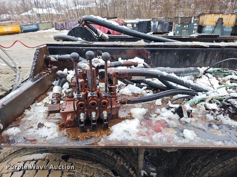 image for item DO4208 1989 Bobko  container trailer