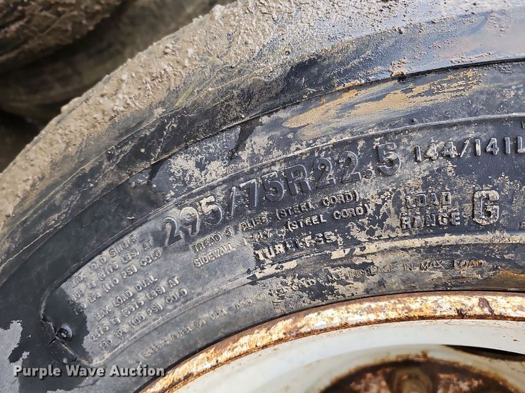 image for item DO4208 1989 Bobko  container trailer