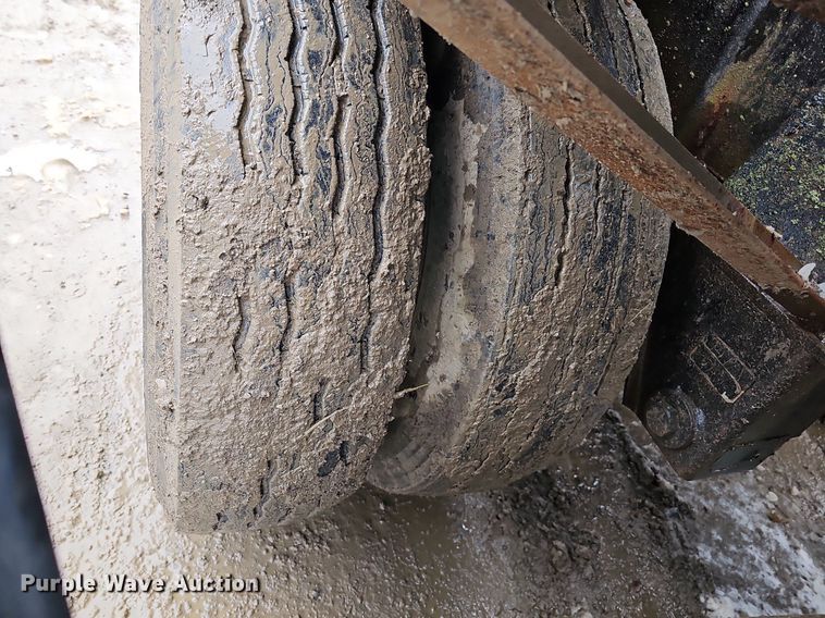 image for item DO4208 1989 Bobko  container trailer