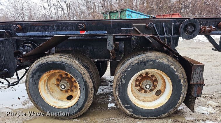 image for item DO4208 1989 Bobko  container trailer