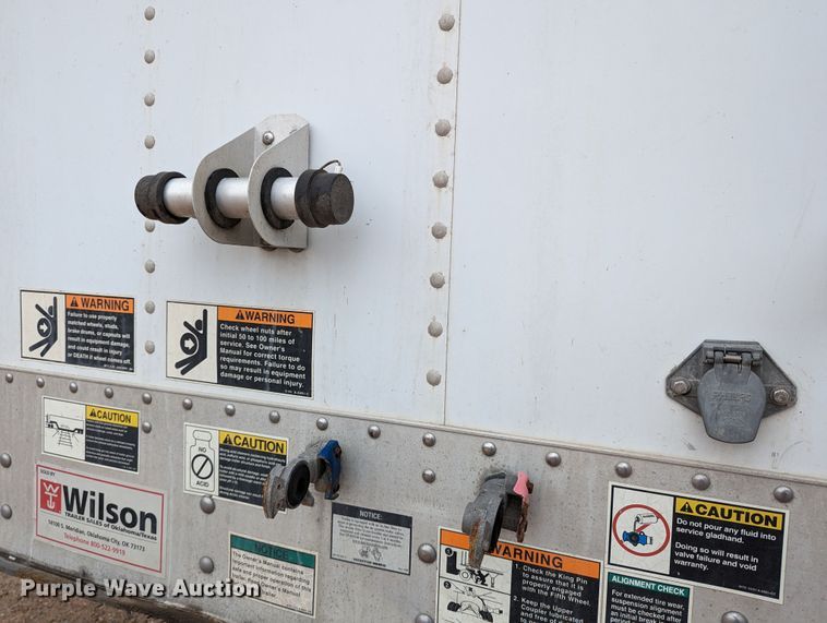 image for item DR6837 2013 Wilson DWH-551  grain trailer