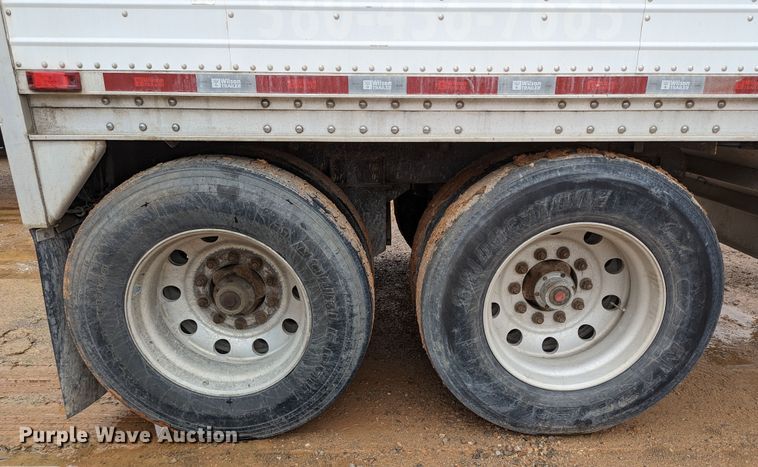 image for item DR6837 2013 Wilson DWH-551  grain trailer