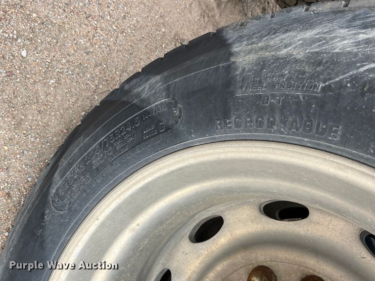 image for item DS1791 2002 Peterbilt 379  semi truck