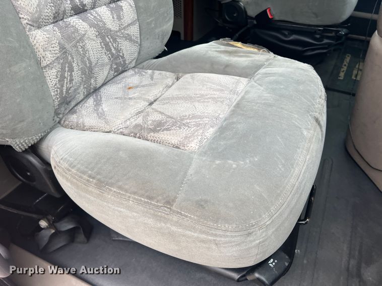 image for item DS2803 2011 Freightliner Cascadia  semi truck