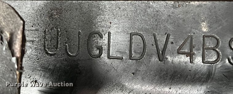 image for item DS2803 2011 Freightliner Cascadia  semi truck