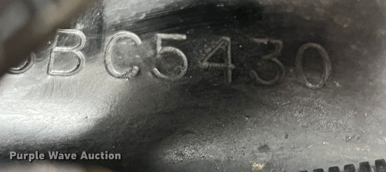 image for item DS2803 2011 Freightliner Cascadia  semi truck