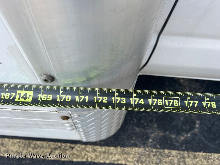 image for item DS2838 2008 Ford E450 Super Duty  box truck