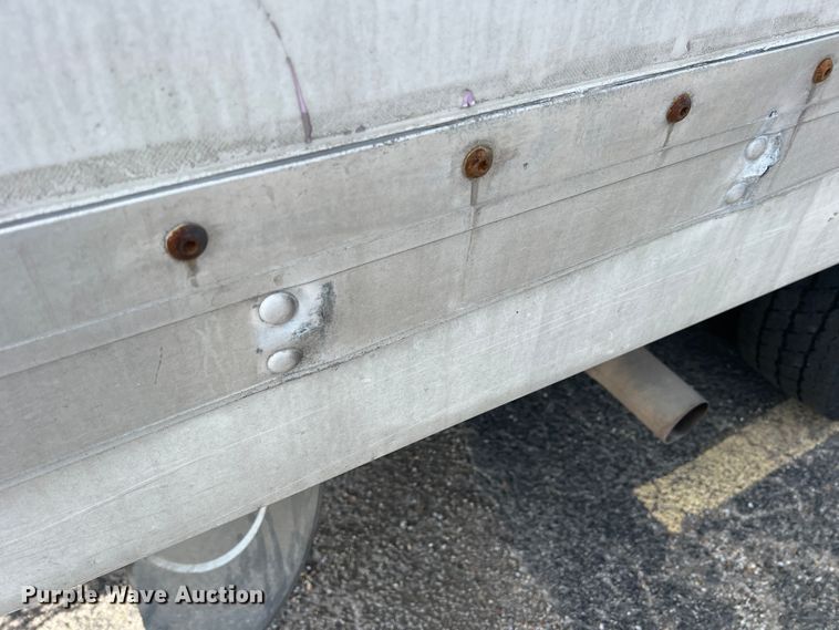 image for item DS2838 2008 Ford E450 Super Duty  box truck