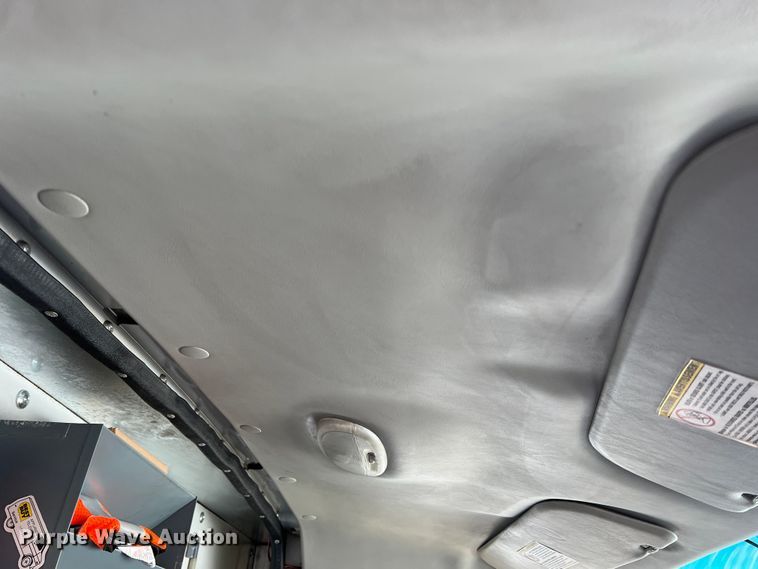 image for item DS2838 2008 Ford E450 Super Duty  box truck