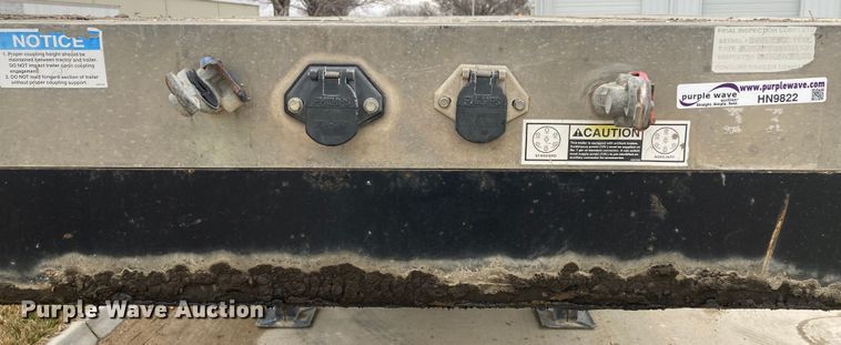 image for item HN9822 2007 Fontaine 1DFT-7-8048WSAWK  drop deck trailer