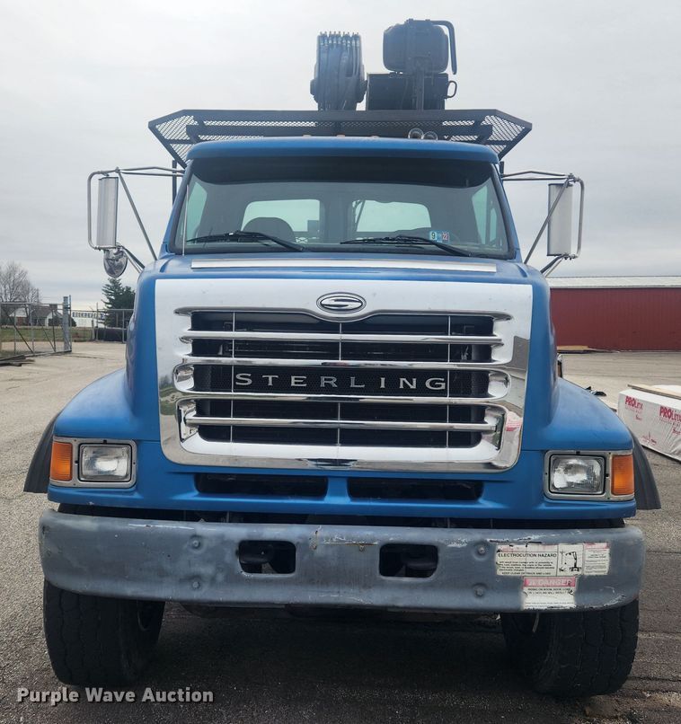image for item JB9523 2002 Sterling L7500  crane truck