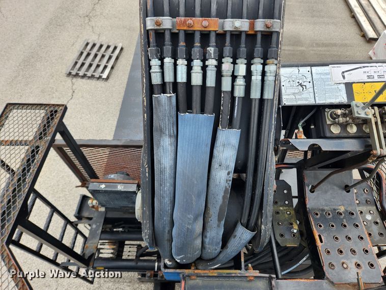 image for item JB9523 2002 Sterling L7500  crane truck