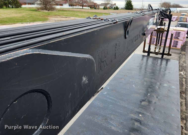 image for item JB9523 2002 Sterling L7500  crane truck