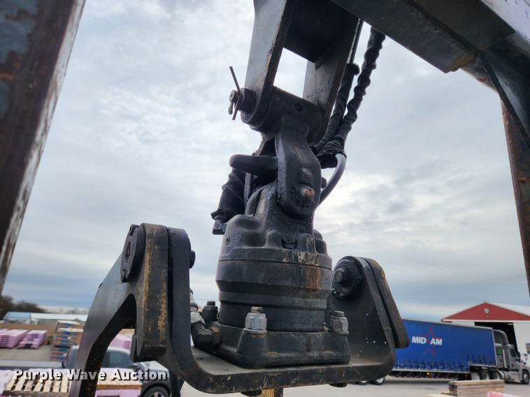 image for item JB9523 2002 Sterling L7500  crane truck