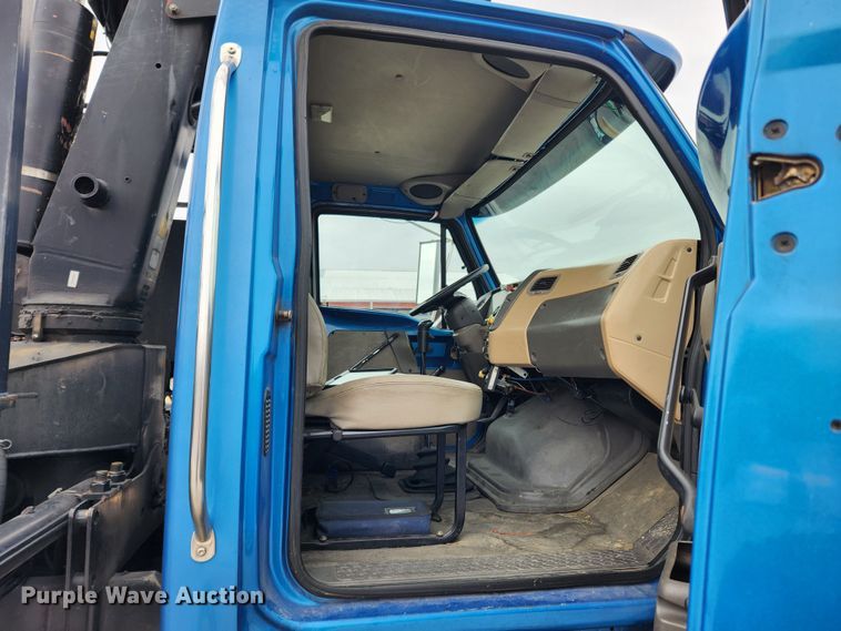 image for item JB9523 2002 Sterling L7500  crane truck