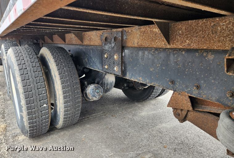 image for item JB9523 2002 Sterling L7500  crane truck