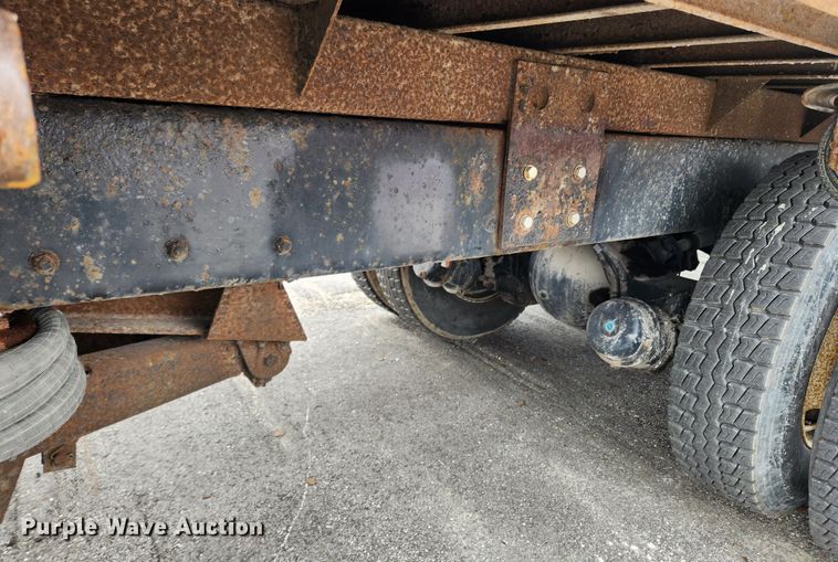 image for item JB9523 2002 Sterling L7500  crane truck