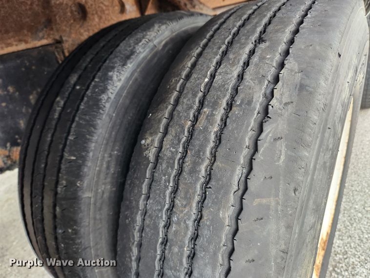 image for item JB9523 2002 Sterling L7500  crane truck