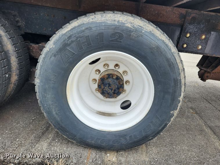 image for item JB9523 2002 Sterling L7500  crane truck