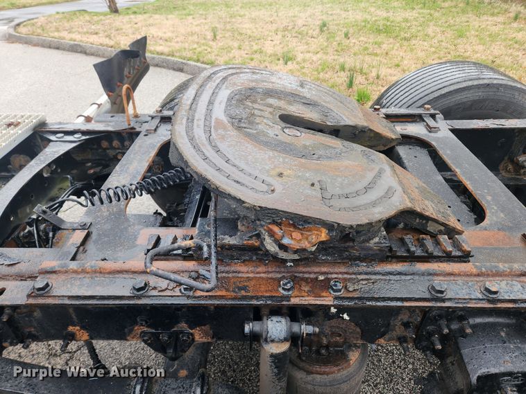 image for item JB9528 2006 Mack CXN Vision  semi truck