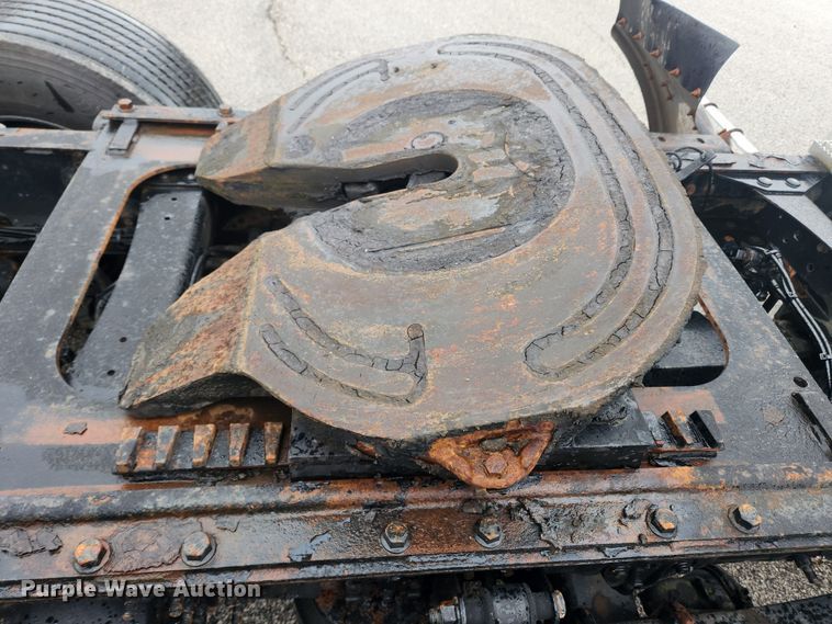 image for item JB9528 2006 Mack CXN Vision  semi truck