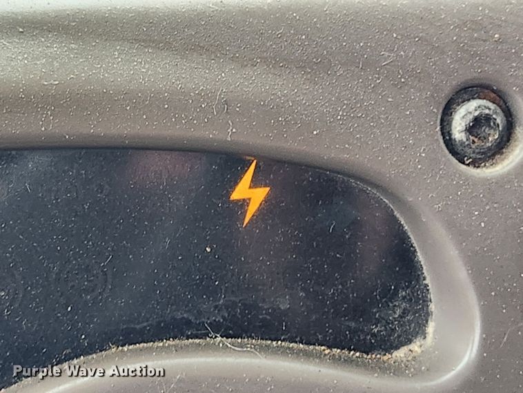 image for item JB9528 2006 Mack CXN Vision  semi truck