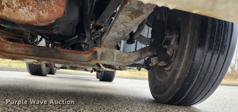 image for item JB9528 2006 Mack CXN Vision  semi truck