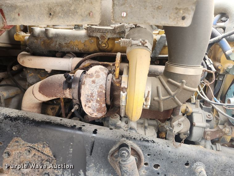 image for item JB9531 1992 Ford L9000  semi truck