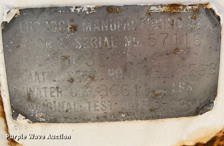 image for item KR9560 1969 Lubbock  tank trailer