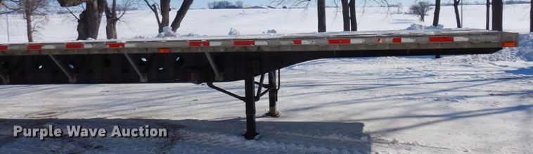 image for item KU9825 2000 Transcraft  flatbed trailer