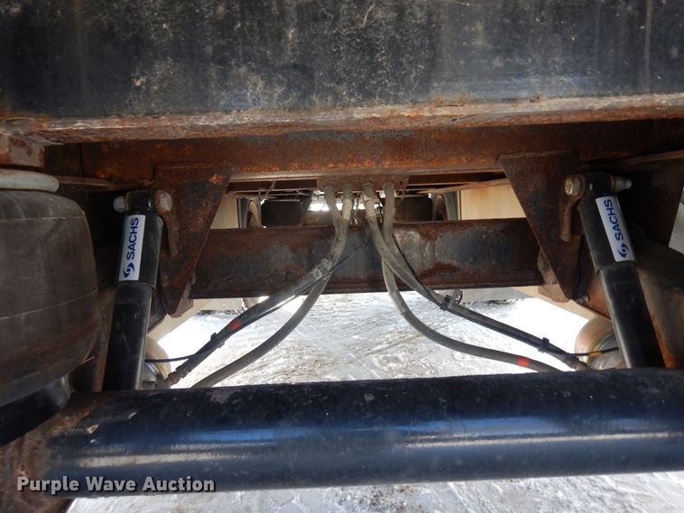 image for item KU9825 2000 Transcraft  flatbed trailer