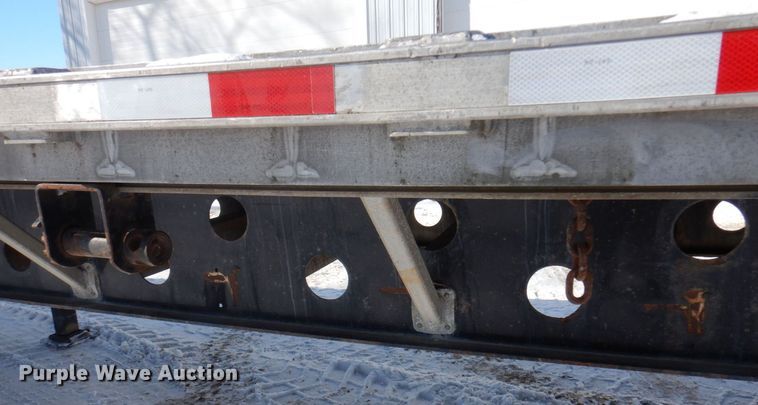 image for item KU9825 2000 Transcraft  flatbed trailer