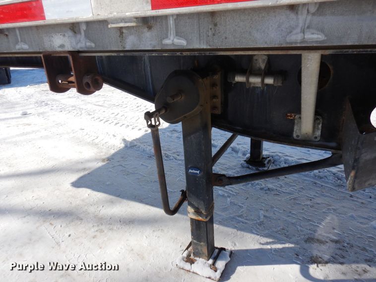 image for item KU9825 2000 Transcraft  flatbed trailer