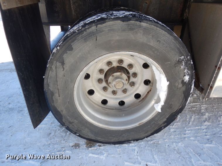 image for item KU9825 2000 Transcraft  flatbed trailer