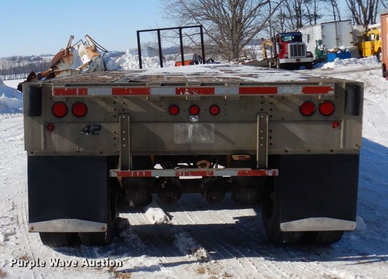 image for item KU9827 1992 Wilson  flatbed trailer