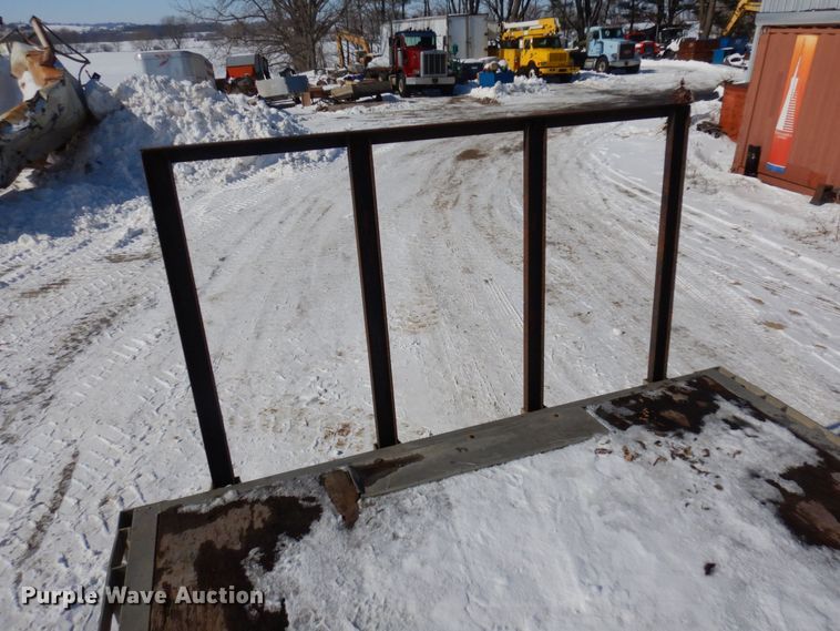 image for item KU9827 1992 Wilson  flatbed trailer