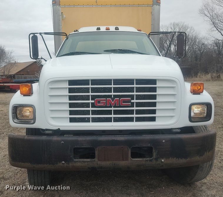 image for item LG9606 1999 GMC C6500  box truck