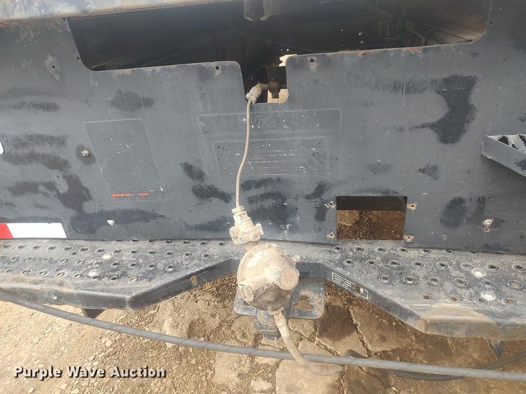 image for item LG9606 1999 GMC C6500  box truck