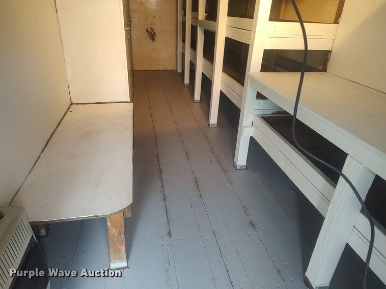 image for item LG9606 1999 GMC C6500  box truck