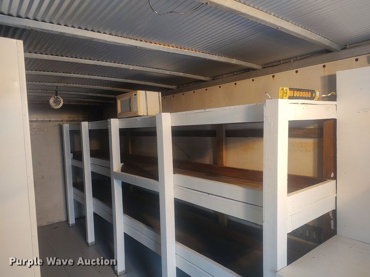 image for item LG9606 1999 GMC C6500  box truck