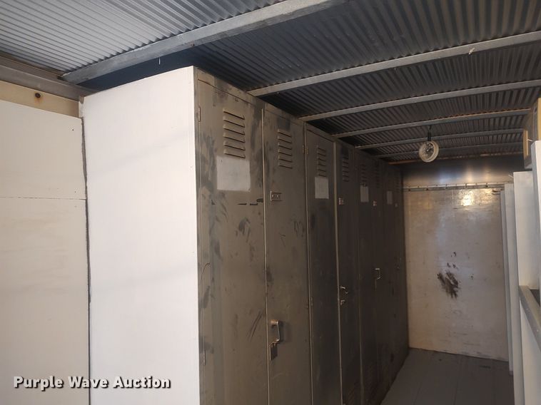 image for item LG9606 1999 GMC C6500  box truck