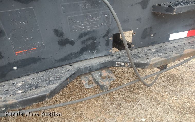 image for item LG9606 1999 GMC C6500  box truck