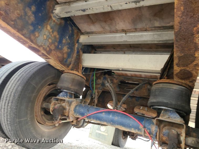 image for item LH9849 2009 Wilson CF900  flatbed trailer