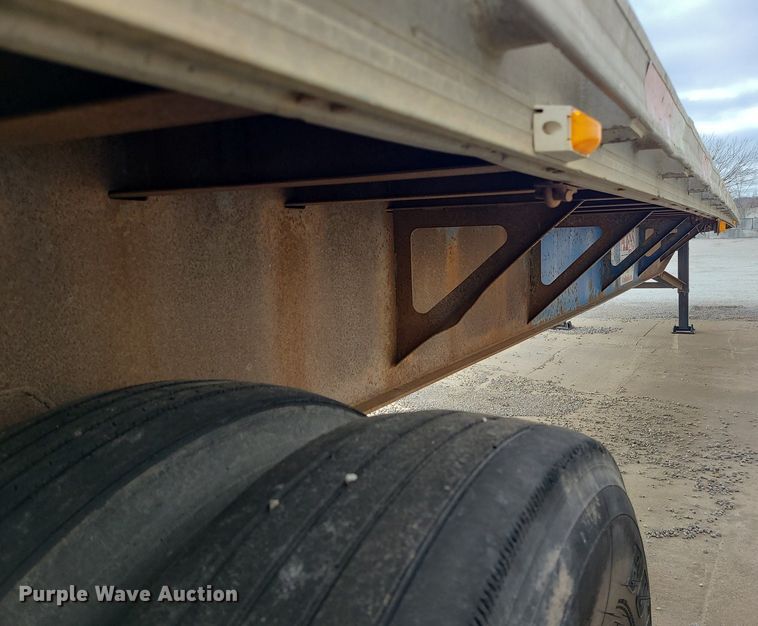 image for item LH9850 1998 Fontaine LFTW-6-8048WSAK  flatbed trailer